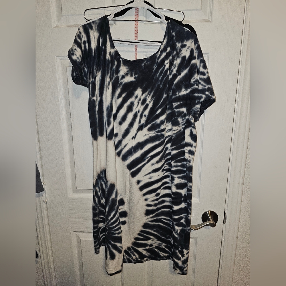 Black and White Tie-Dye Women's Dress